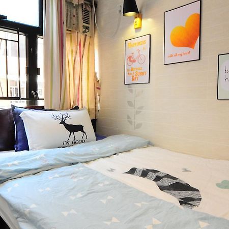 Big Wave Travel Hotel Хонконг Екстериор снимка