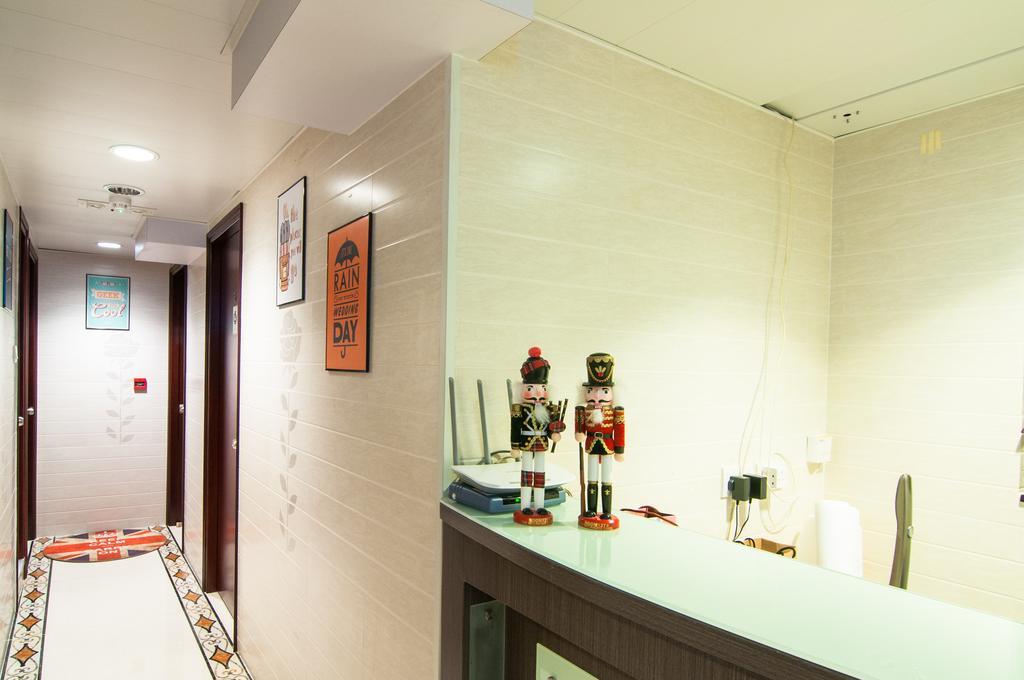Big Wave Travel Hotel Хонконг Екстериор снимка